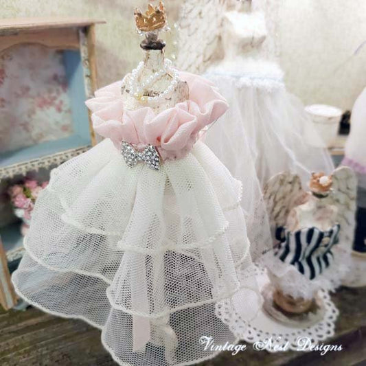 Antique Style Mannequin No.1 Dollhouse Miniature Handmade image 0