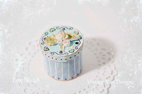 Hat Band Box Blue No.48 Dollhouse Miniature Handmade image 3