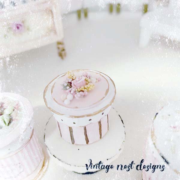 Box No.75 Dollhouse Miniature Handmade image 8