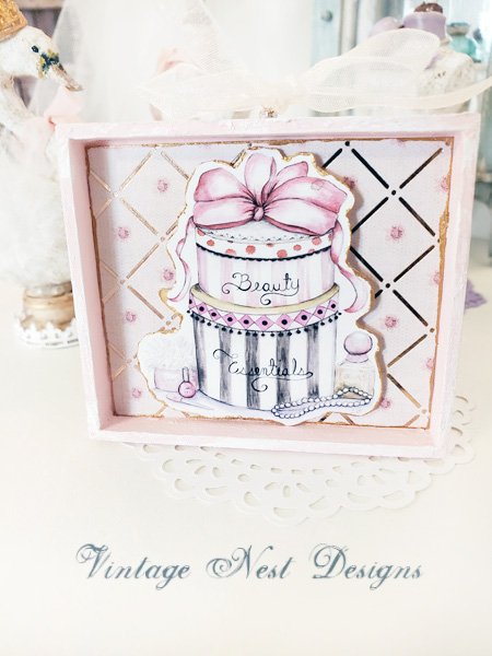 Beauty Essentials No.1:3 Dollhouse Miniature Handmade image 4