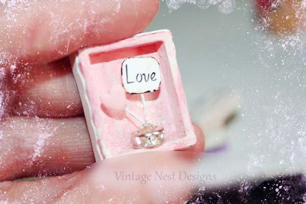 Love Mini Box No.1 Dollhouse Miniature Handmade image 4