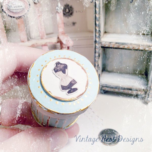 Hat Band Box No.70 Dollhouse Miniature Handmade image 2