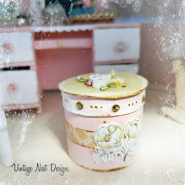 Box No.97 Dollhouse Miniature Handmade image 2