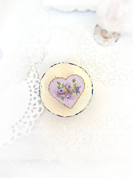 Valentine Sweetheart Box No.114 Dollhouse Miniature Handmade image 1