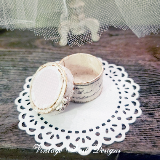 Box No.103 Dollhouse Miniature Handmade image 3