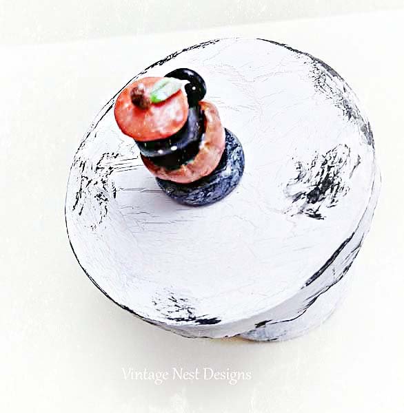 Porcelain Cat in a Pumpkin No.1 Dollhouse Miniature Handmade image 1