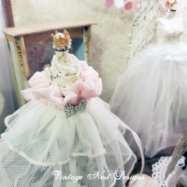 Antique Style Mannequin No.1 Dollhouse Miniature Handmade image 13