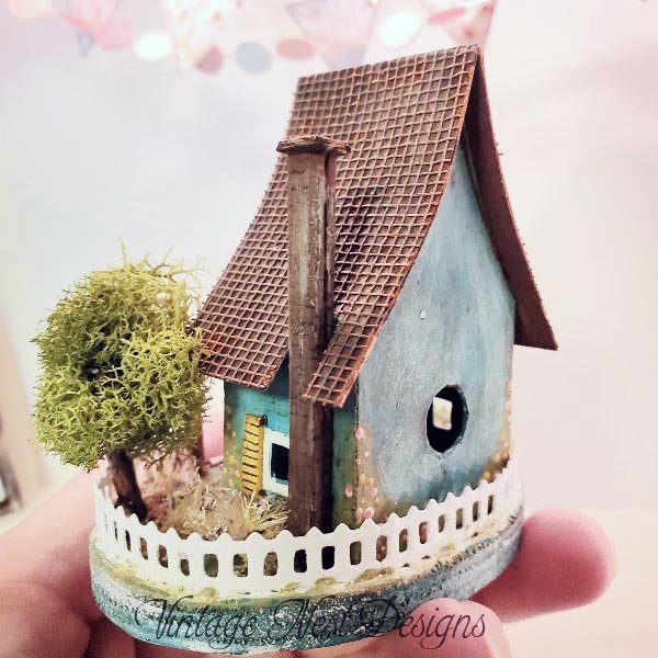 Putz House No.35 Handmade Miniature image 6