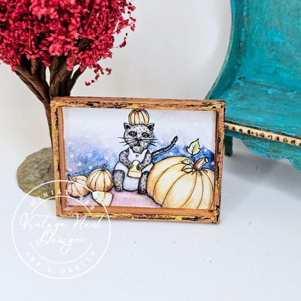 Candy Corn Kitty No.1:2 Dollhouse Miniature image 0