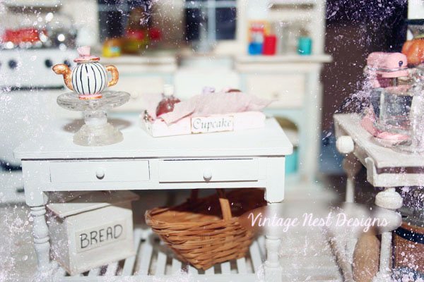 Tea Pot No.2 Dollhouse Miniature Handmade image 2