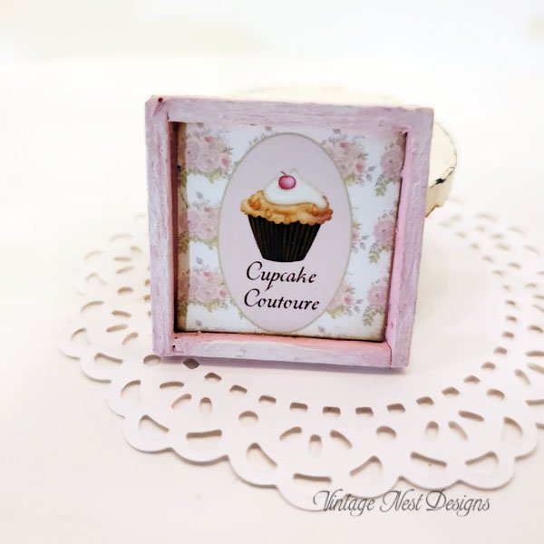 Cupcake No.12 Dollhouse Miniature Handmade image 0