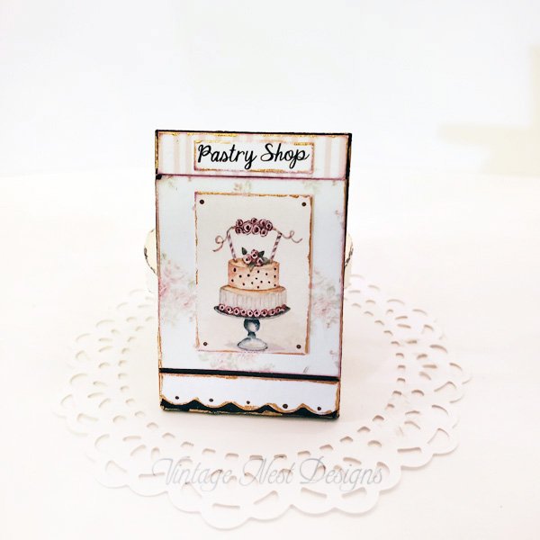 Cake No.5:2 Dollhouse Miniature Handmade image 0