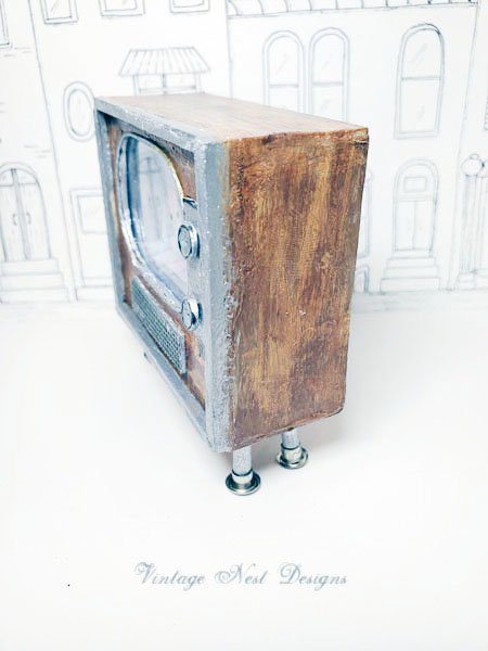 Retro TV No.1 Dollhouse Miniature Handmade image 9