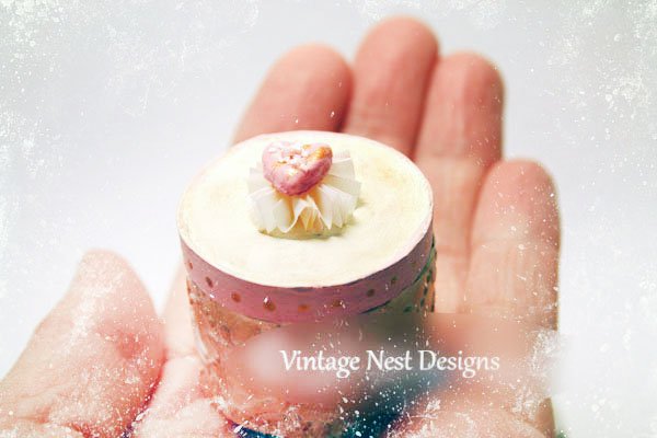 Box No.11 Dollhouse Miniature Handmade image 3