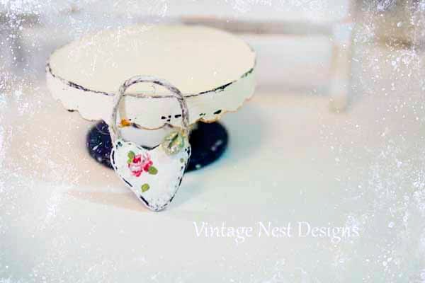 Hanging Heart No.2 Dollhouse Miniature Handmade image 0