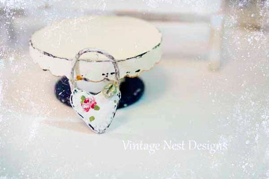 Hanging Heart No.2 Dollhouse Miniature Handmade image 0