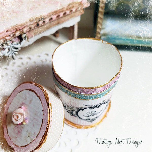 Box No.88 Dollhouse Miniature Handmade image 3