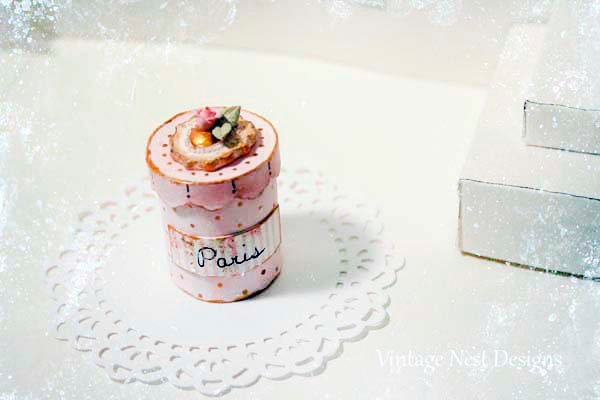 Hat Band Box No.38 Dollhouse Miniature Handmade image 1