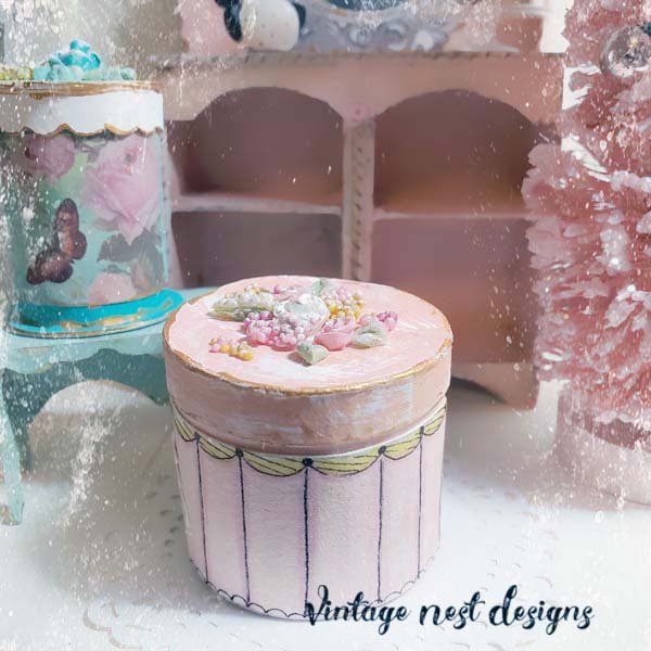 Hat Band Box No.81 Dollhouse Miniature Handmade image 0