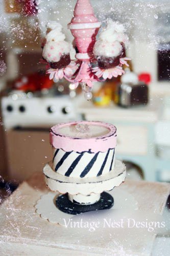 Pink & Black Cookie Box No.1 Dollhouse Miniature Handmade image 3