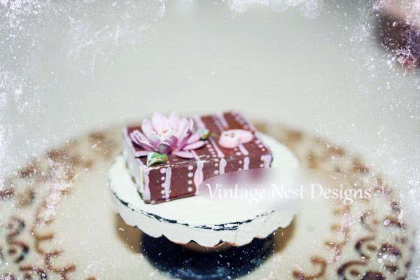 Box No.25 Dollhouse Miniature Handmade image 2