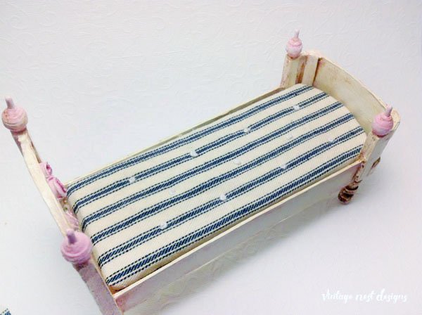 Dollhouse Bed No.3 Handmade Miniature image 8
