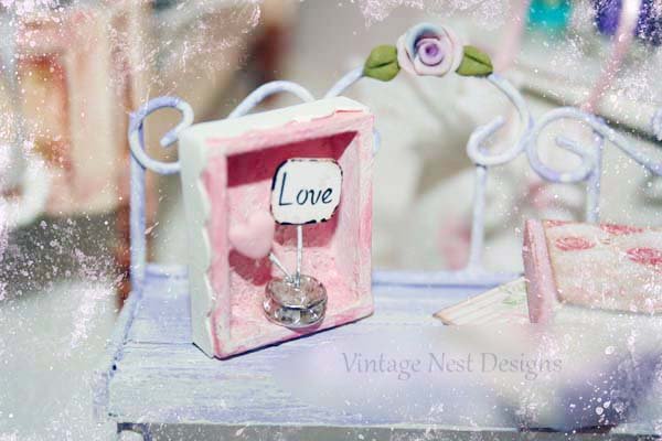 Love Mini Box No.1 Dollhouse Miniature Handmade image 3