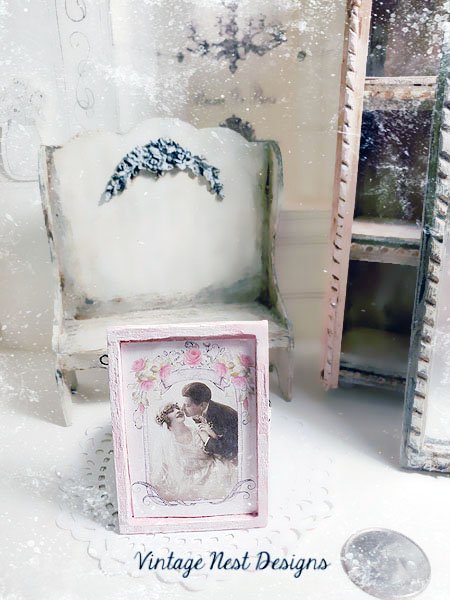 Vintage Couple in Love No.1:1 Dollhouse Miniature Handmade Framed Wooden Art image 2